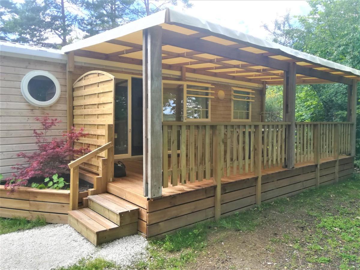 邓根图洛莱斯小屋酒店 萨尔拉拉卡内达 外观 照片